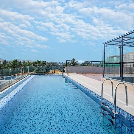 Super Townhouse Oak Hillside Aqua Hotel Khandagiri Luaran gambar
