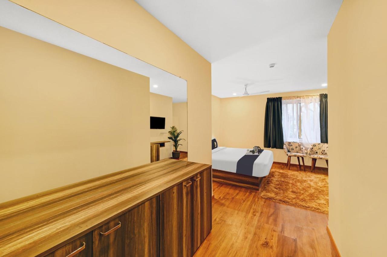 Super Townhouse Oak Hillside Aqua Hotel Khandagiri Luaran gambar