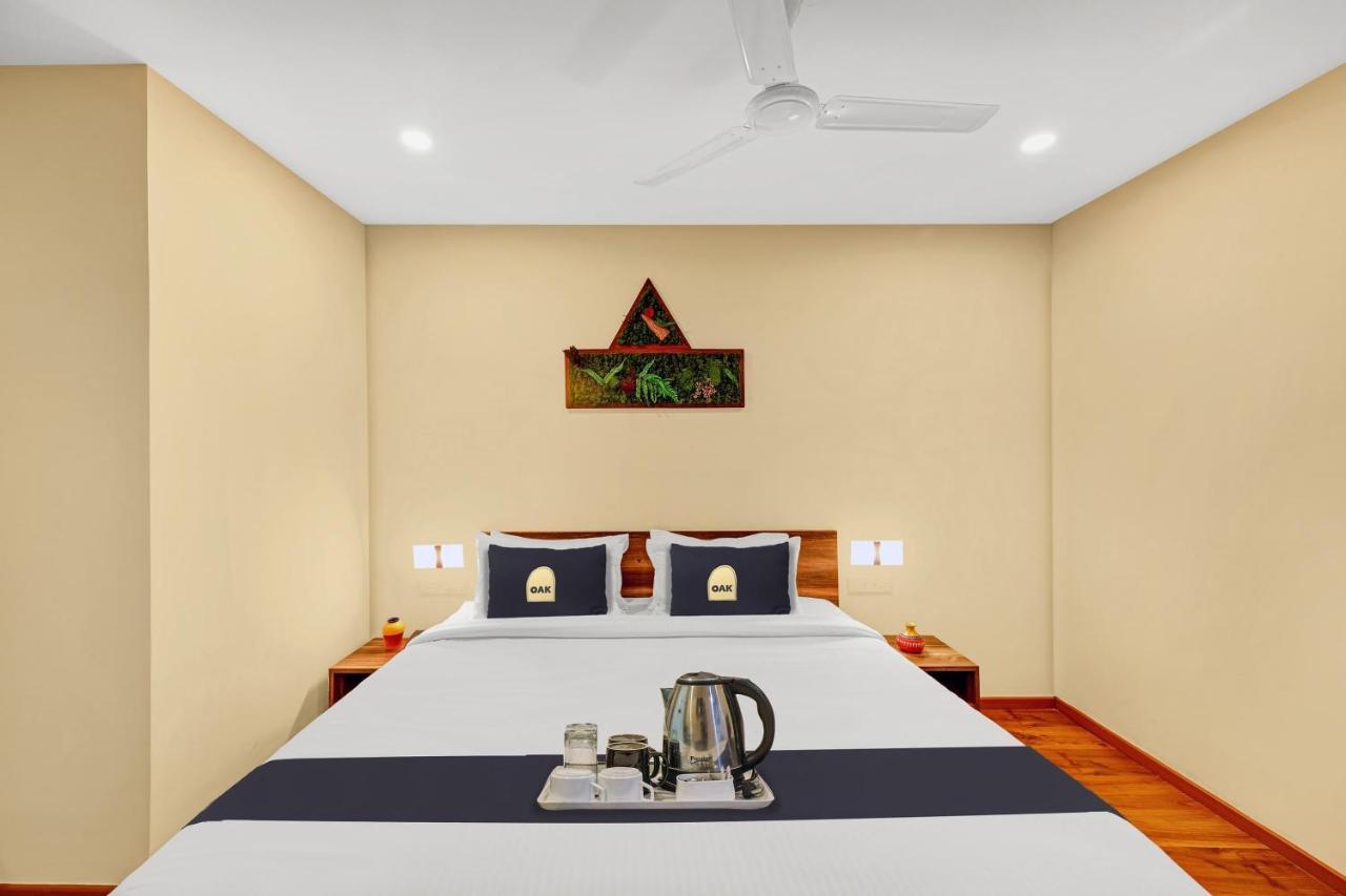 Super Townhouse Oak Hillside Aqua Hotel Khandagiri Luaran gambar